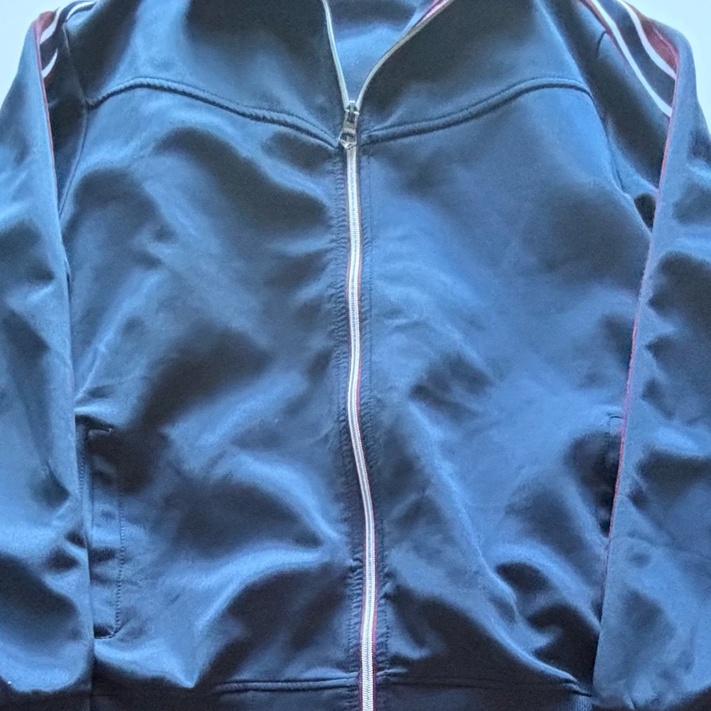 XIOS SUIT - Picture 2 of 16